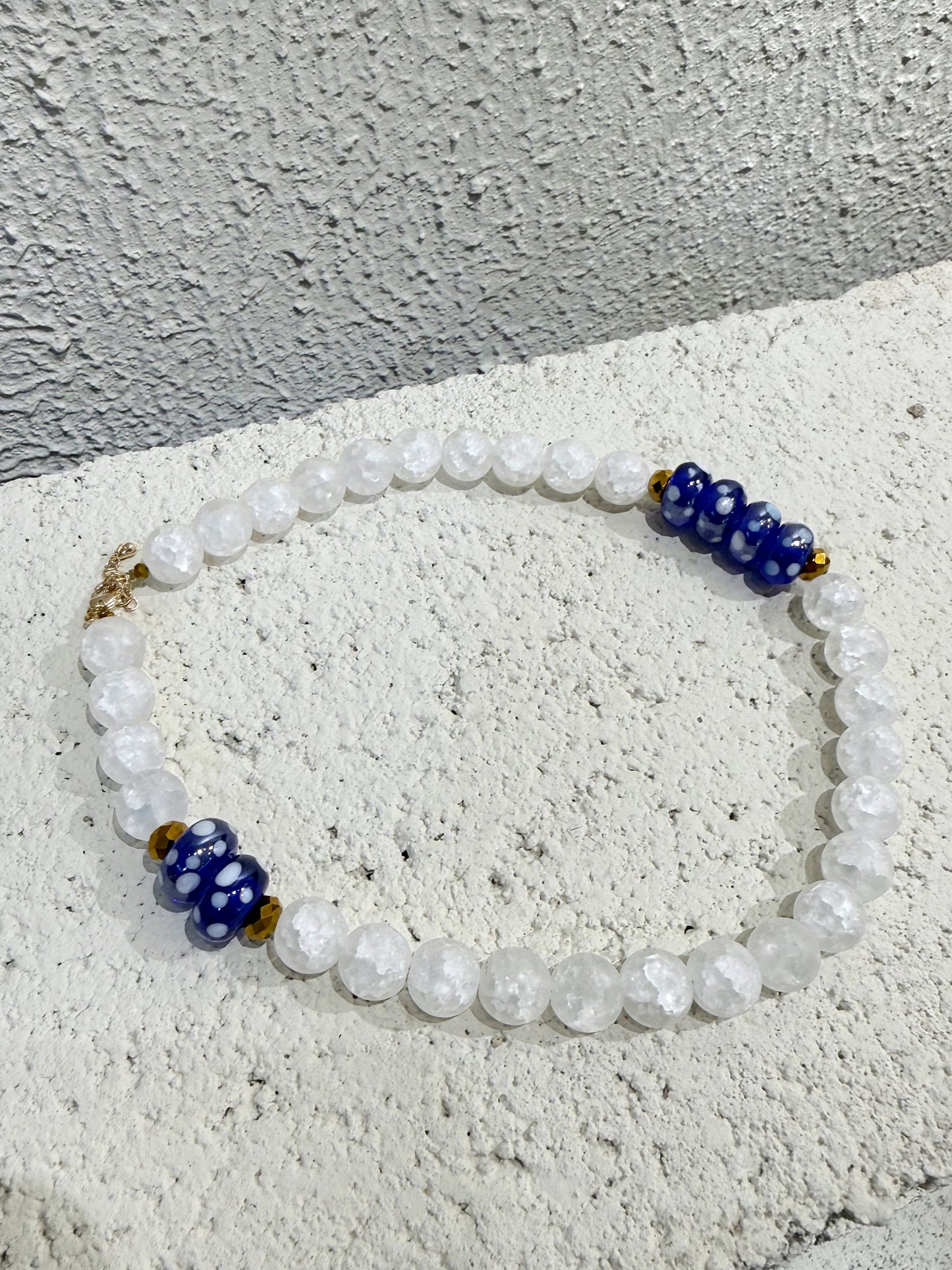 COLLAR PIEDRAS / AZUL & TRANSLUCIDO - OJO CORAZON