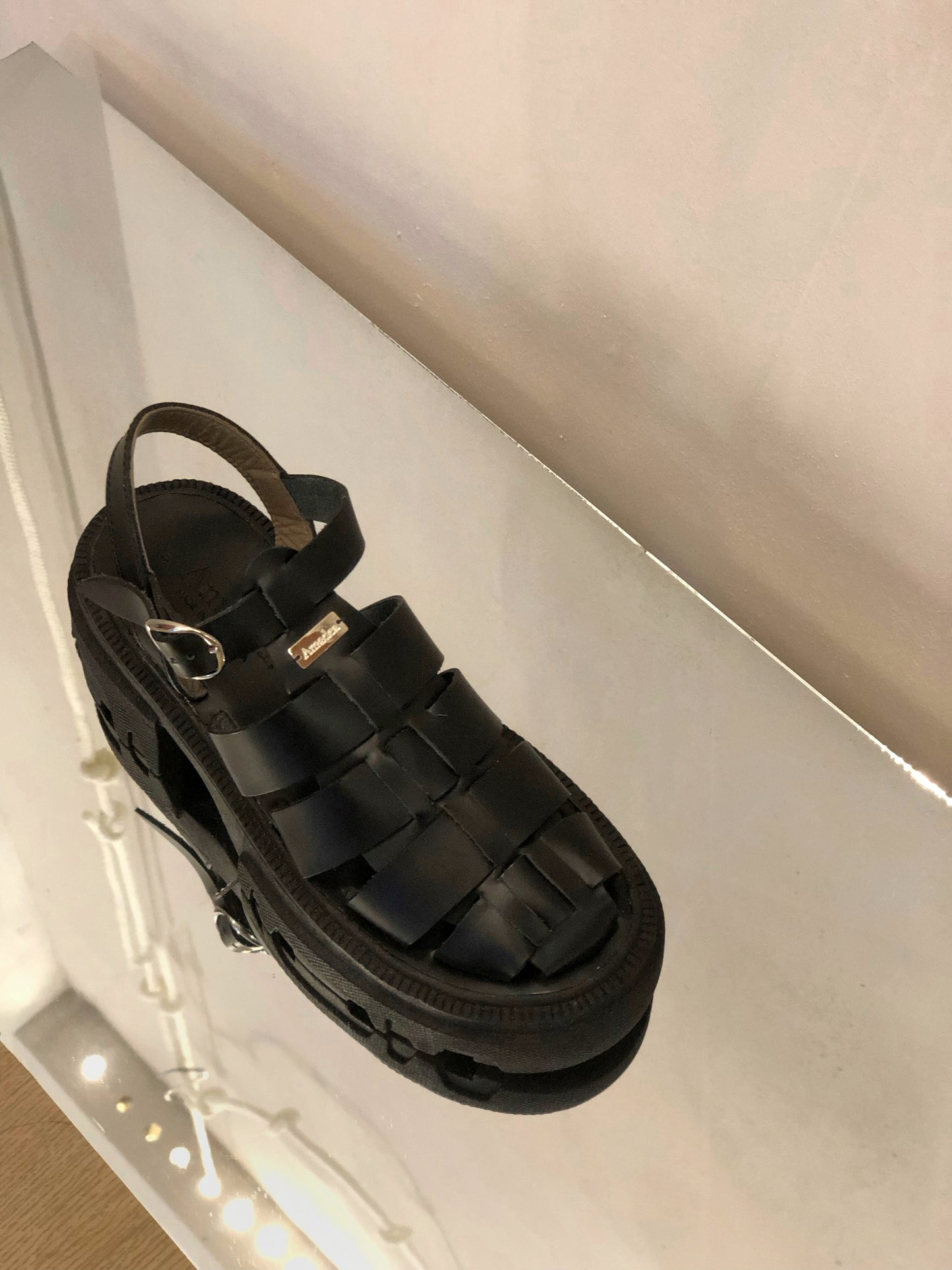 FISHERMAN SANDAL / EMI - BLACK